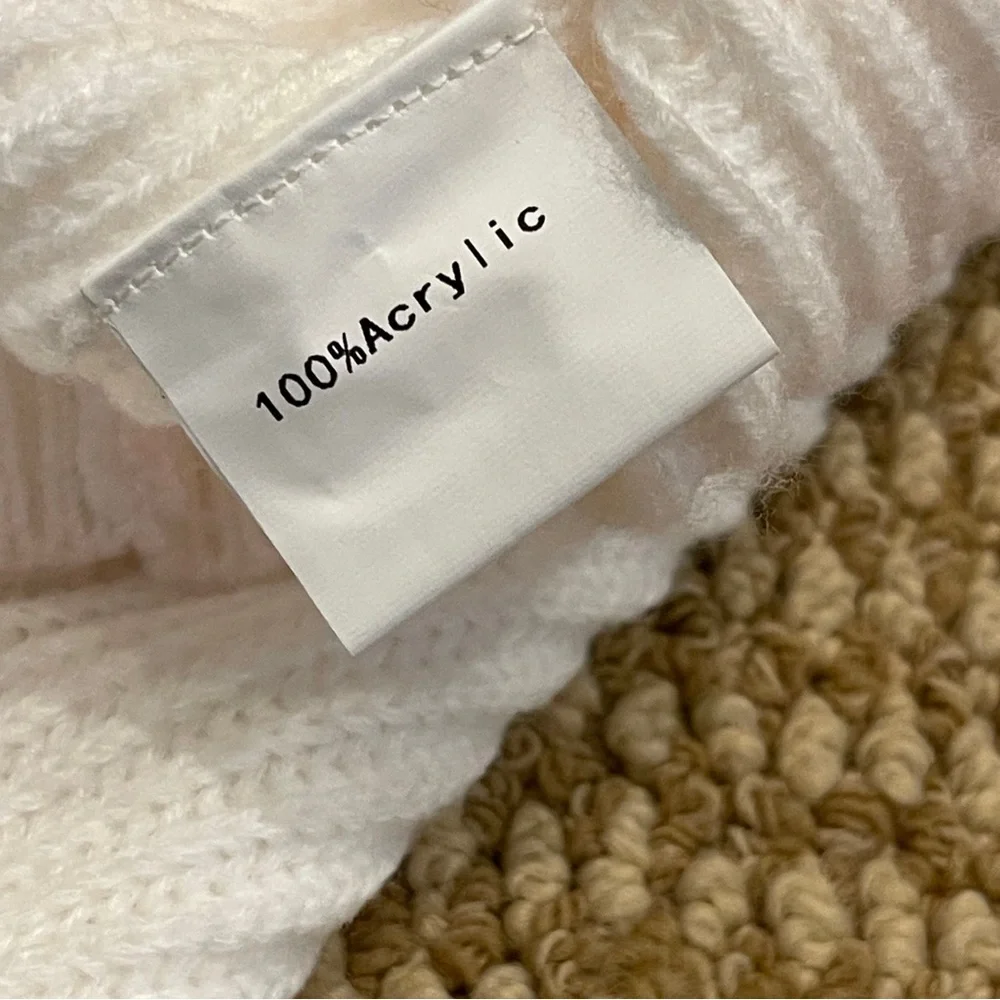 QUEEN OF SPARKLES White Sweater with Purple and Red Text - Picture 7 of 9